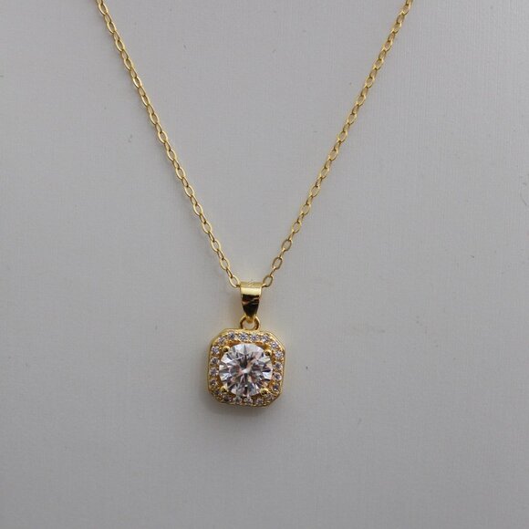 1.0 CT 18k gold plated Moissanite Necklace - Picture 4 of 8